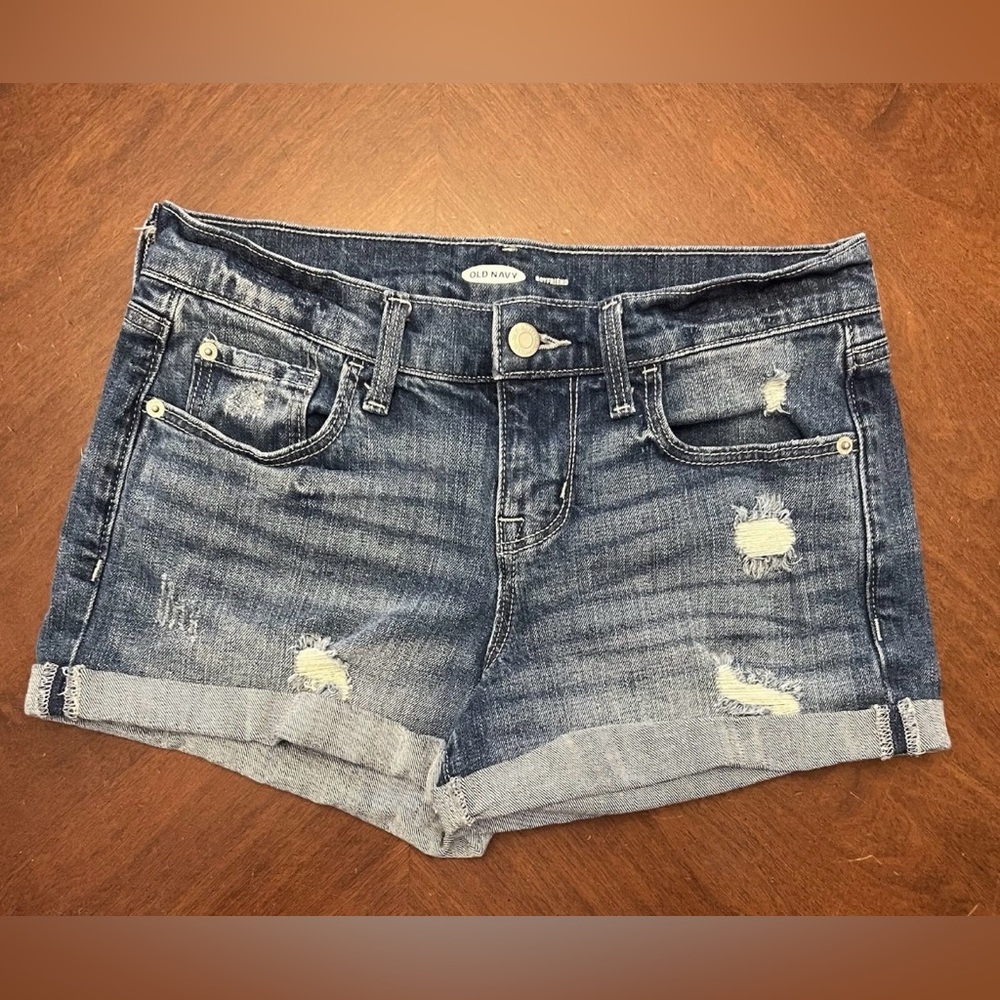 Old Navy Women's Distressed Blue Jean Shorts size 2